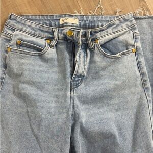 Women's Light Blue Jeans